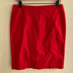 Darjoni Red Skirt